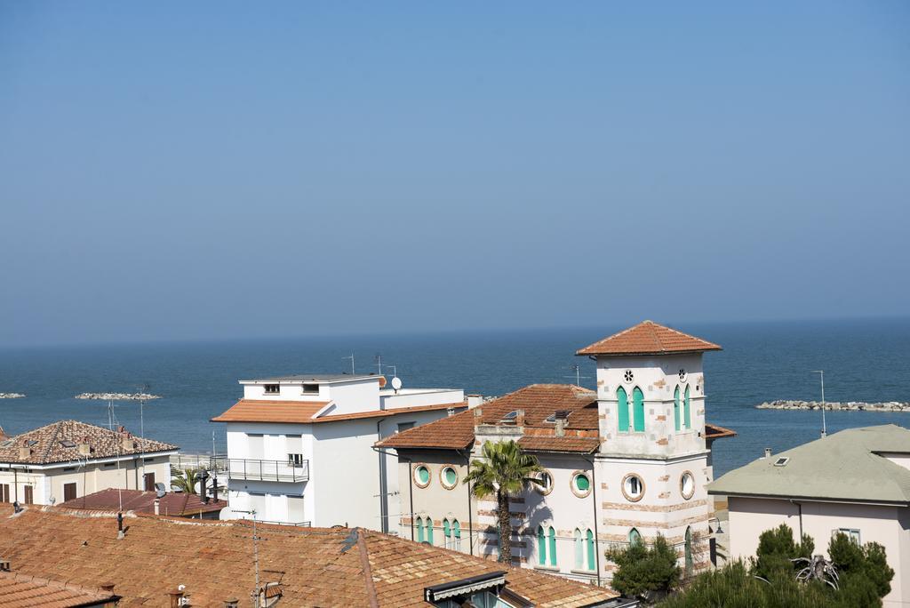 Hotel Gabbiano ปอร์โต ซาน จอร์โจ ภายนอก รูปภาพ