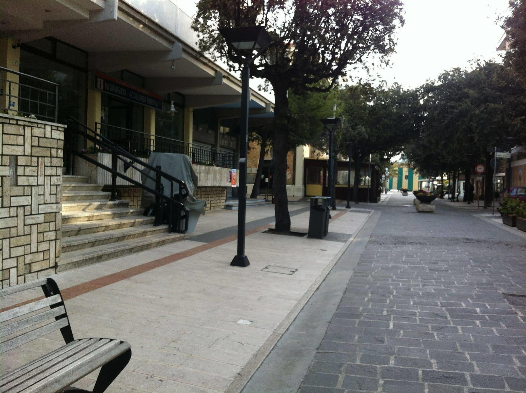Hotel Gabbiano ปอร์โต ซาน จอร์โจ ภายนอก รูปภาพ